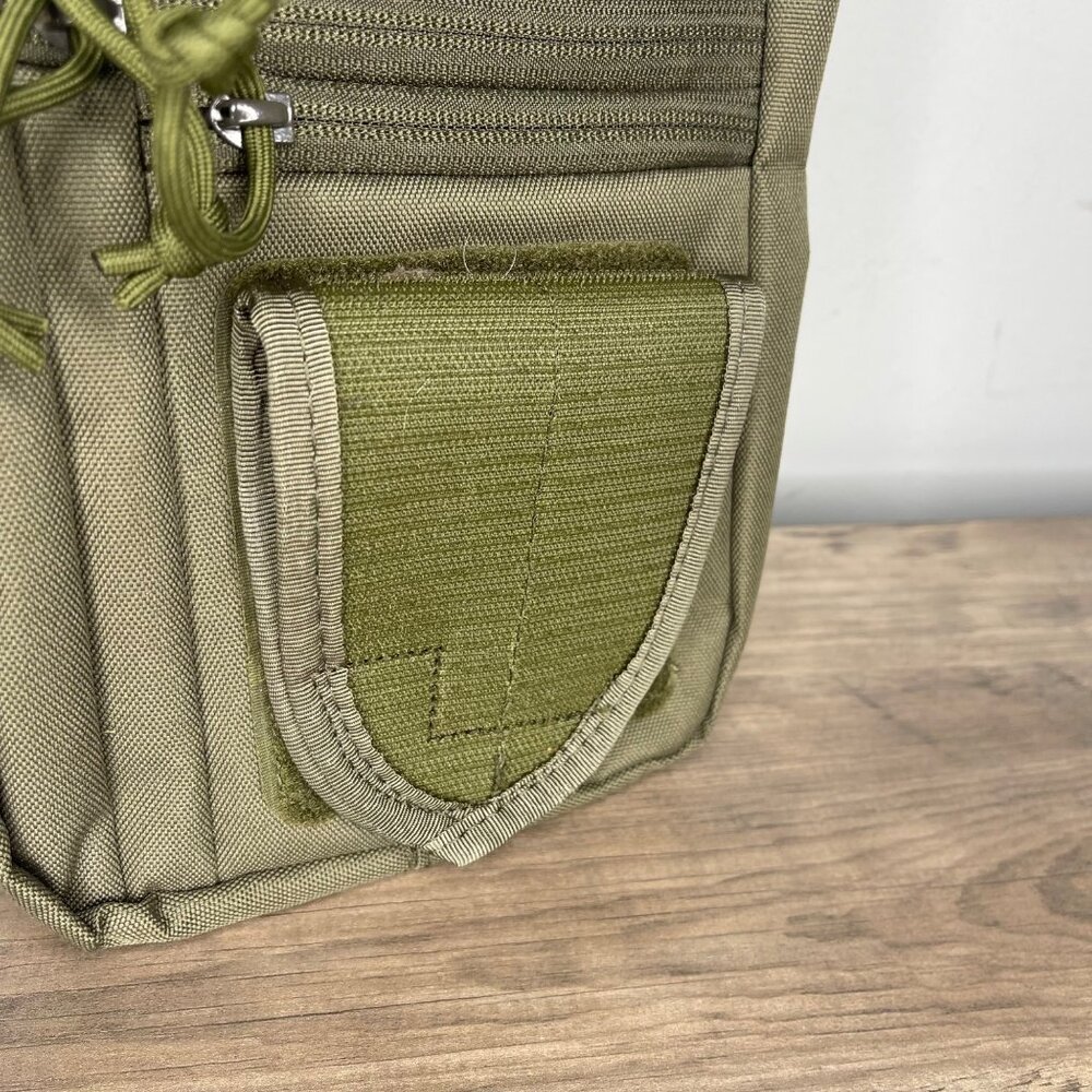 Women’s Conceal Carry Crossbody Bag - Picture 4 of 9